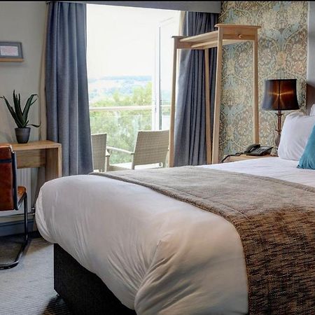 The New Hobbit Hotel Rooms ฮาลิแฟกซ์ ภายนอก รูปภาพ